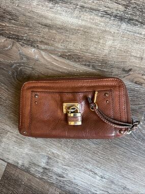 Chloé Paddington Cognac Brown Leather Zip Around Continental Wallet Padlock